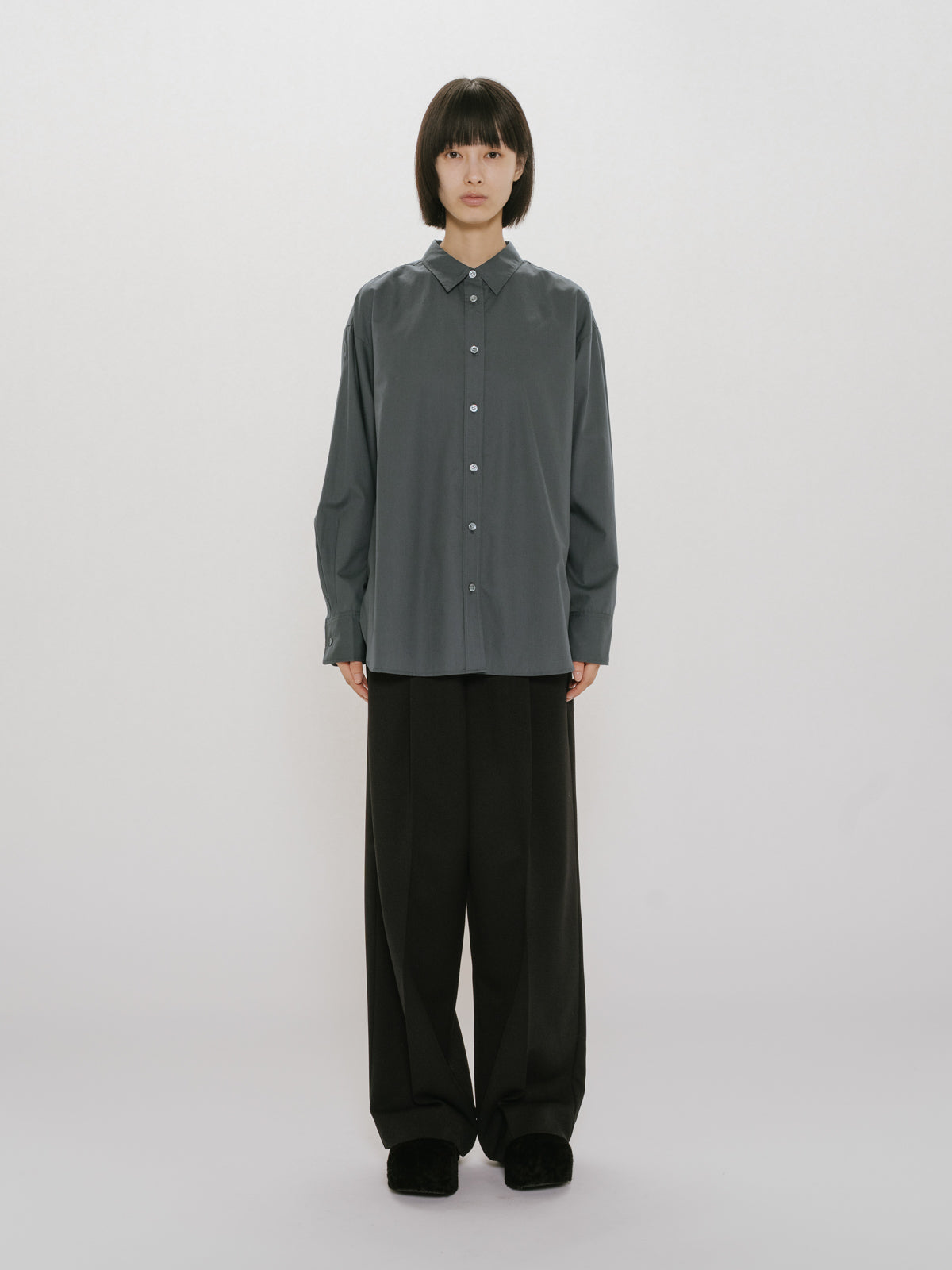 basic backgathered shirt