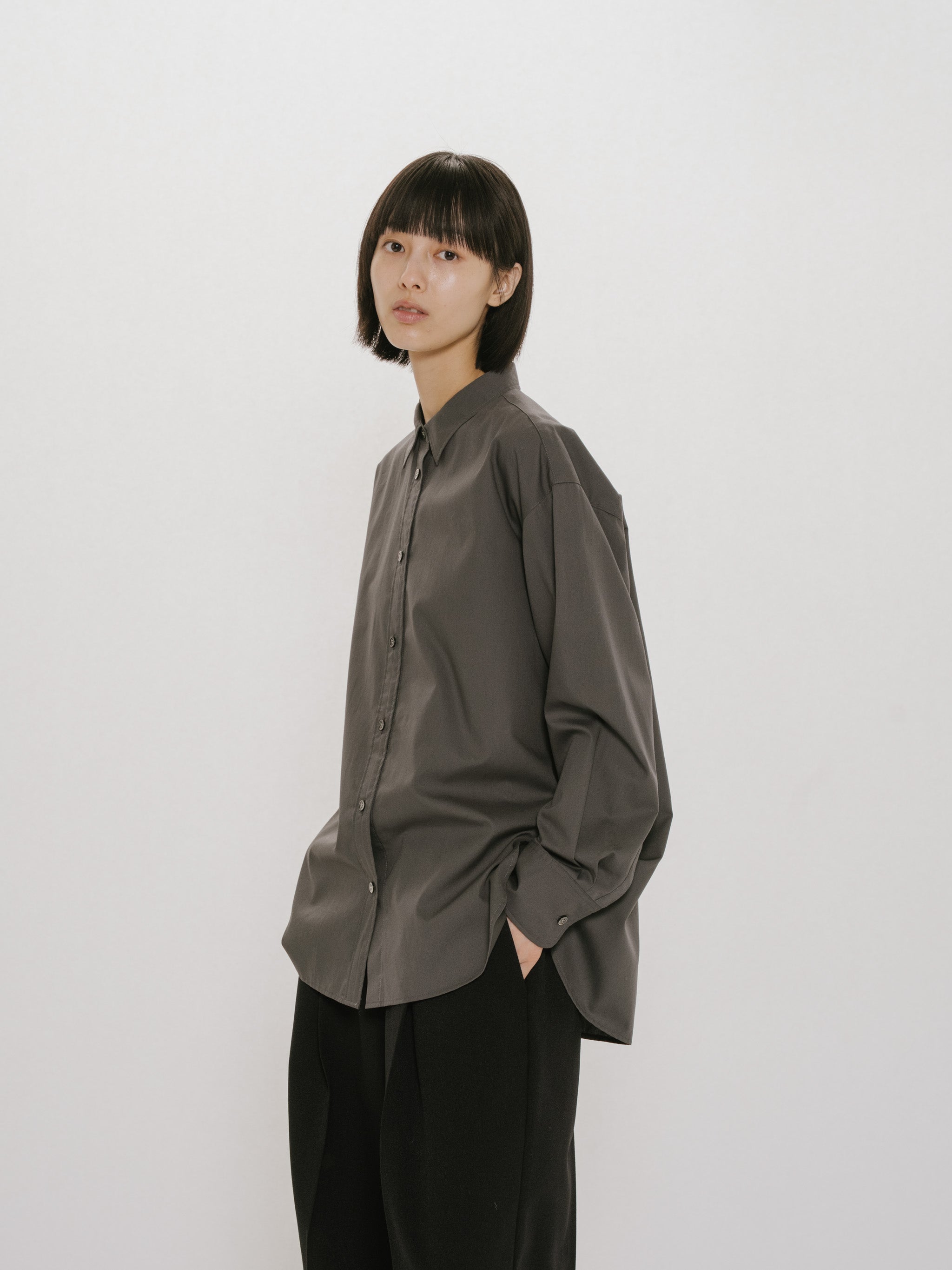 basic backgathered shirt