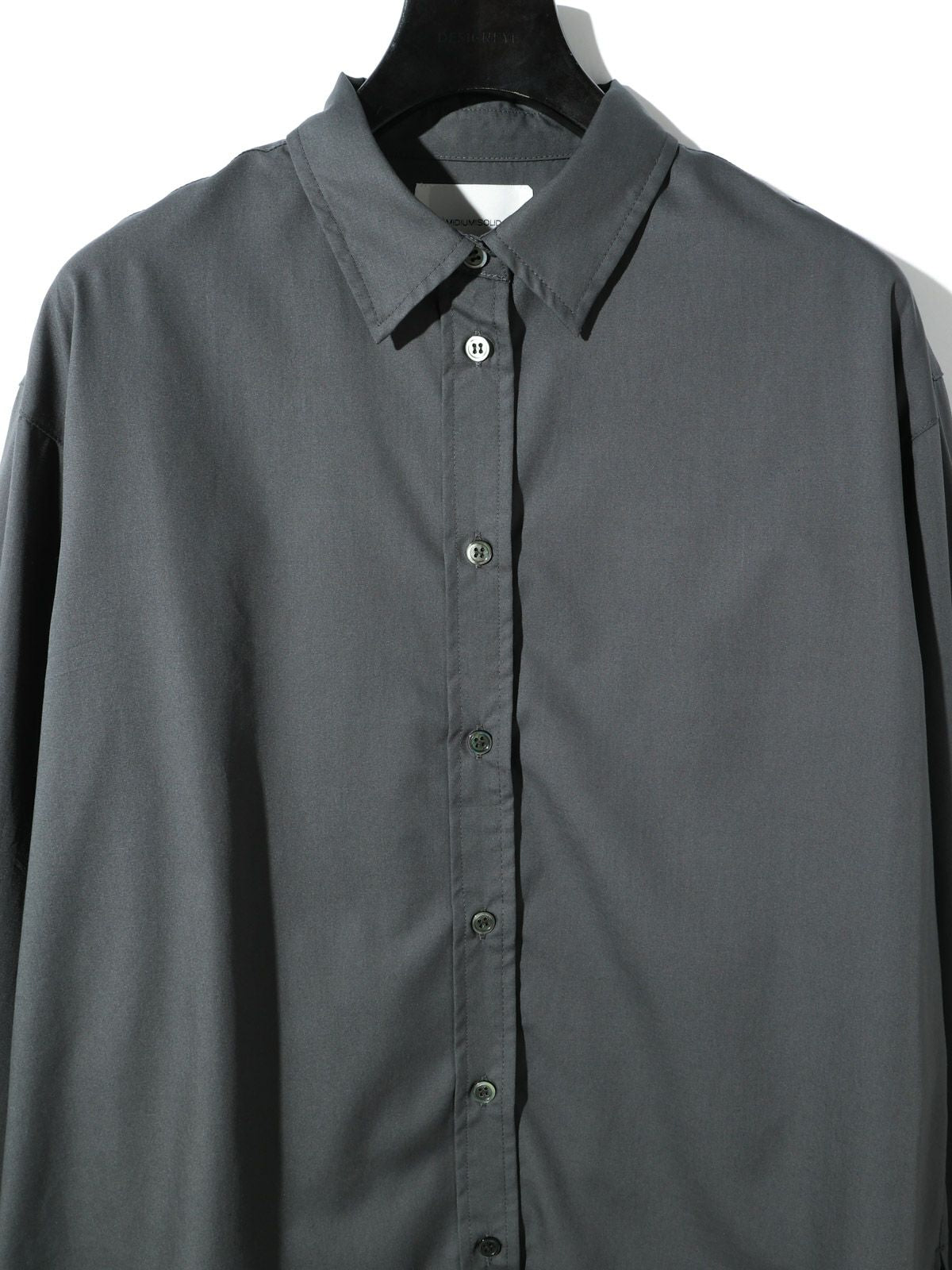 basic backgathered shirt