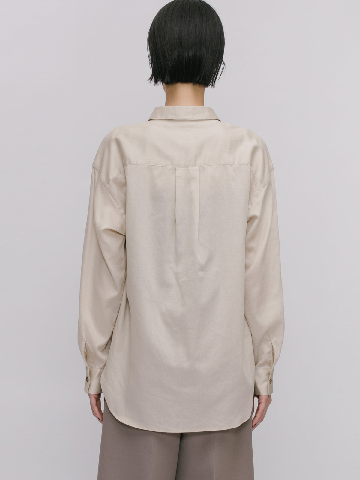 small collar shirt