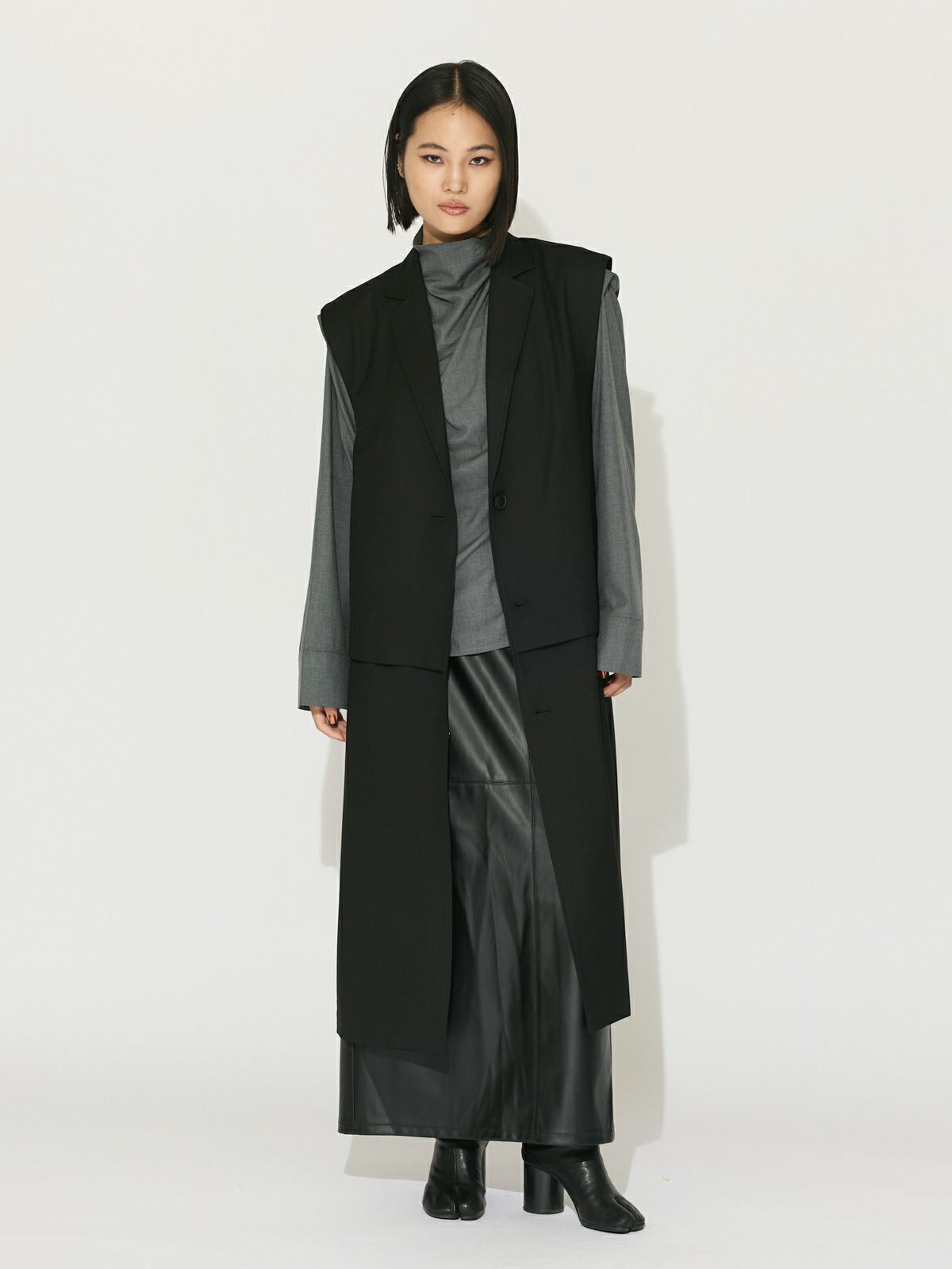 レイヤードロングジレ