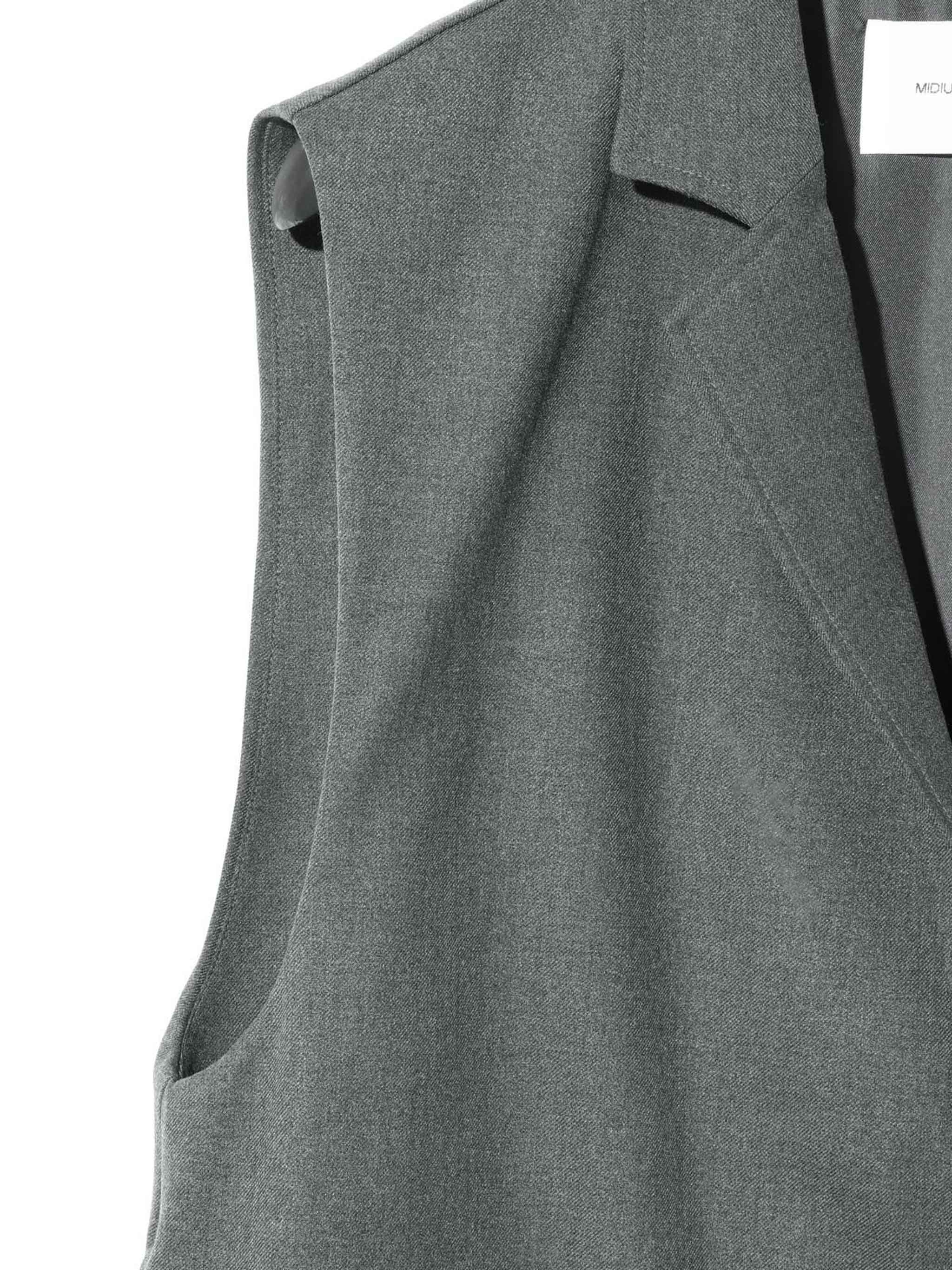 レイヤードロングジレ