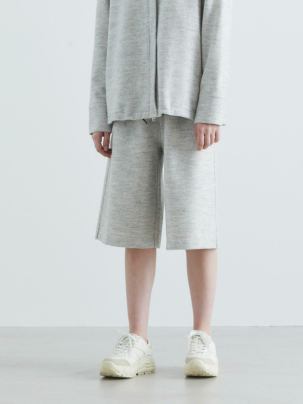 ハーフレングスフレアパンツ(3-1029)