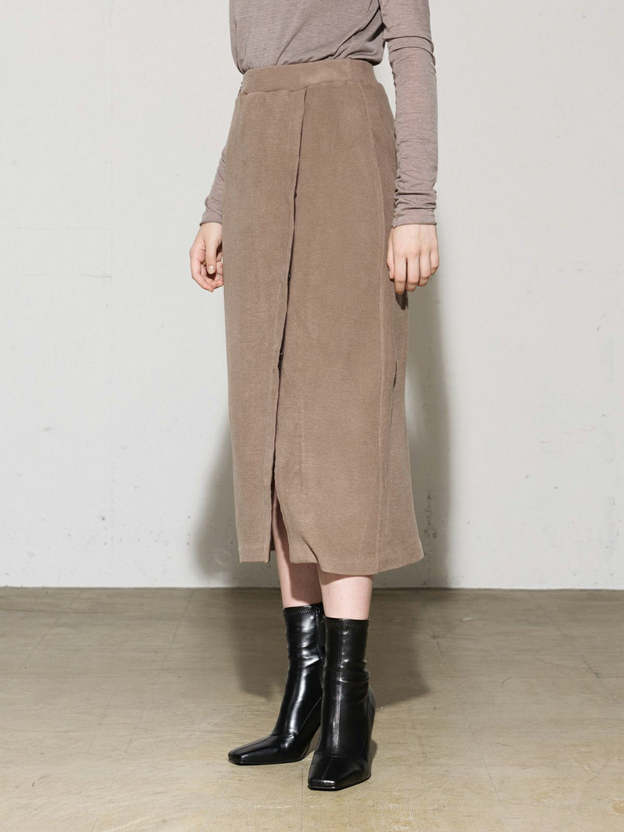 リブタイトスカート