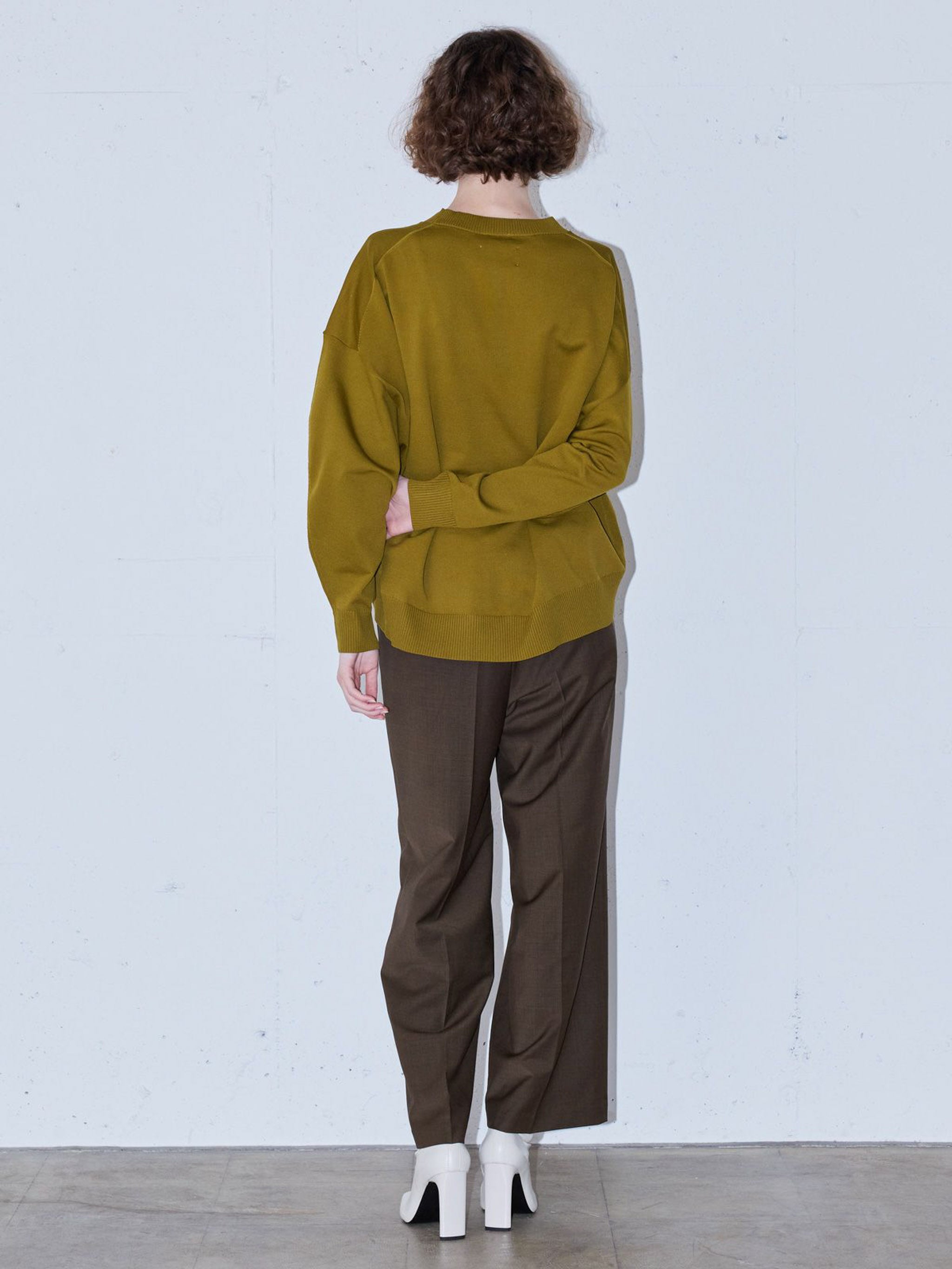 センタープレスストレートパンツ(3-1014)