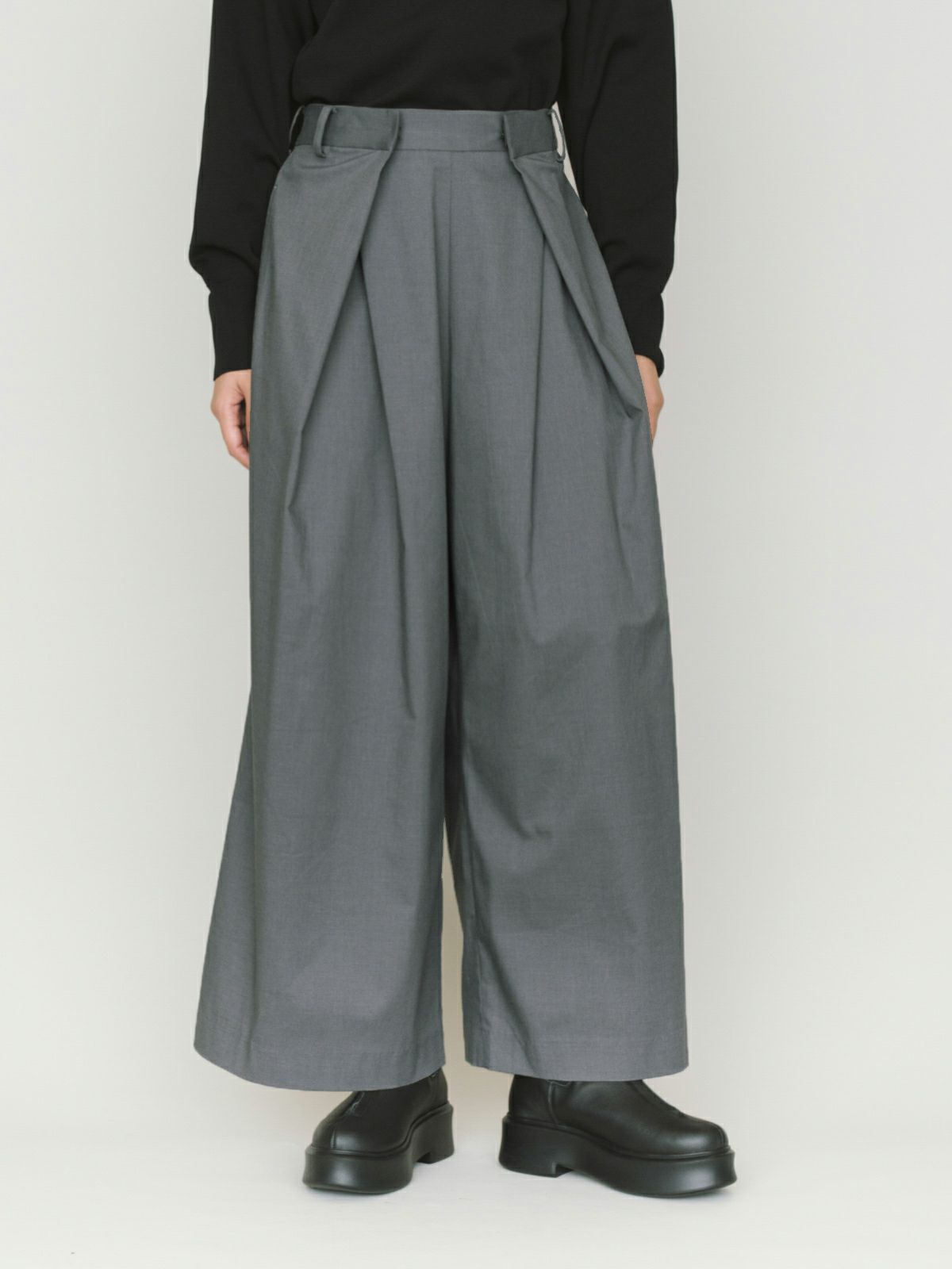 tucked wide pants
